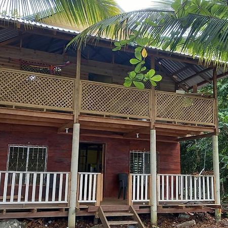 Casa Manati Hotell Lívingston Eksteriør bilde