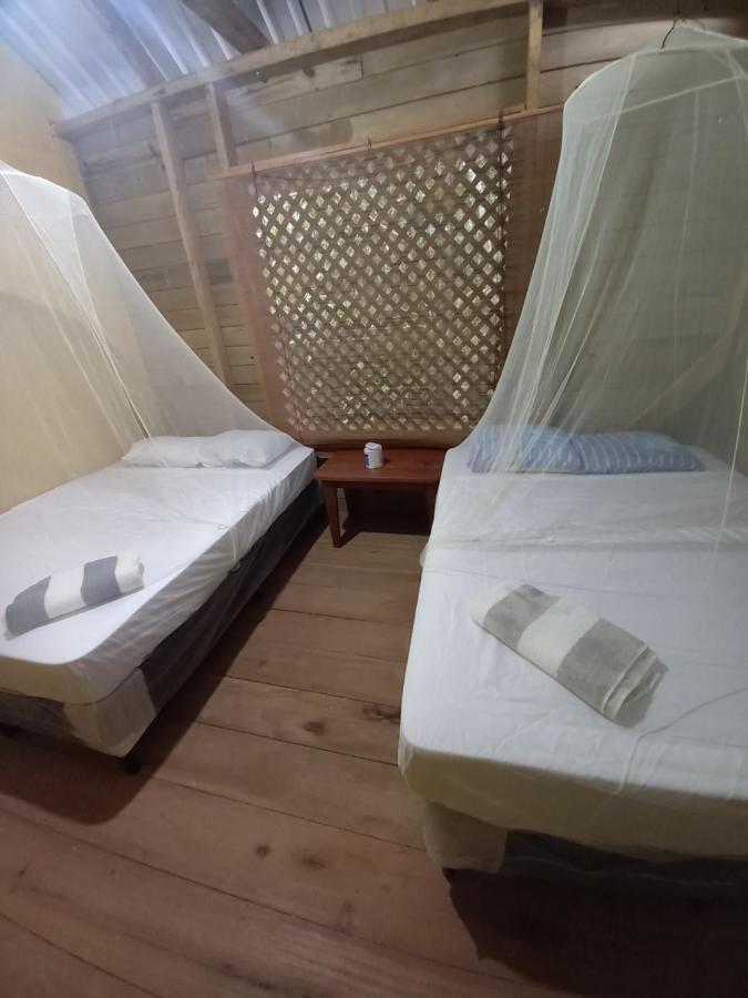 Casa Manati Hotell Lívingston Eksteriør bilde